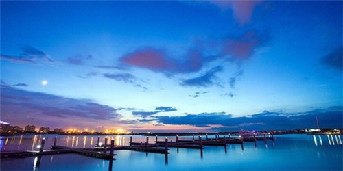 女装店创业好干吗