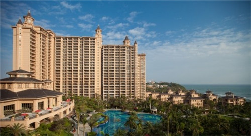 傣妹火锅店菜单设计海报